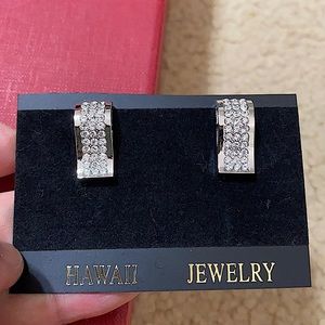 🖤NEW💕White gold plated Diamond earrings